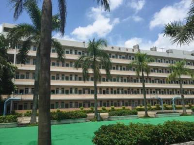 南充市技工学校校园