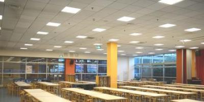 长岭技工学校食堂