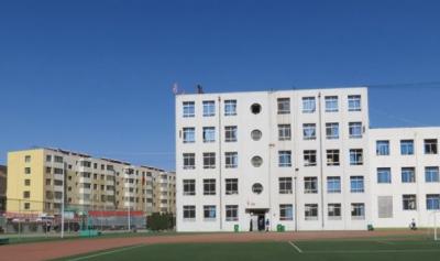 榆林子洲中学校园