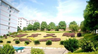 广西工业技师学院校园