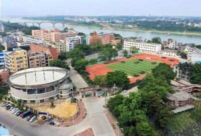 桂平市第一中等职业技术学校校园