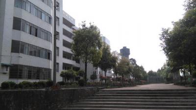 贵阳市女子中等专业学校校园