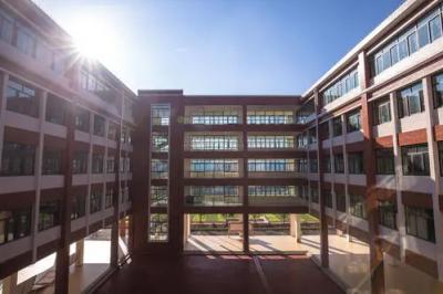 六盘水北大培文学校2021年招生计划