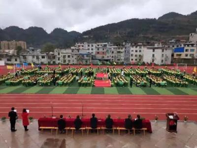 贵州省铜仁地区德江县第二中学2021年招生录取分数线