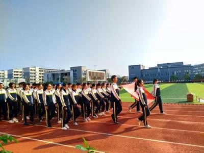 四川省蚕丝学校2021年招生计划是多少