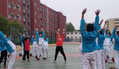 四川省甘孜卫生学校2021招生简章是什么